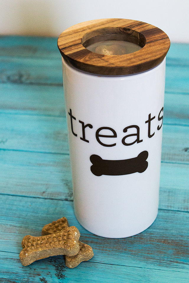 Dog Treat Jar Label - Sarah Hearts